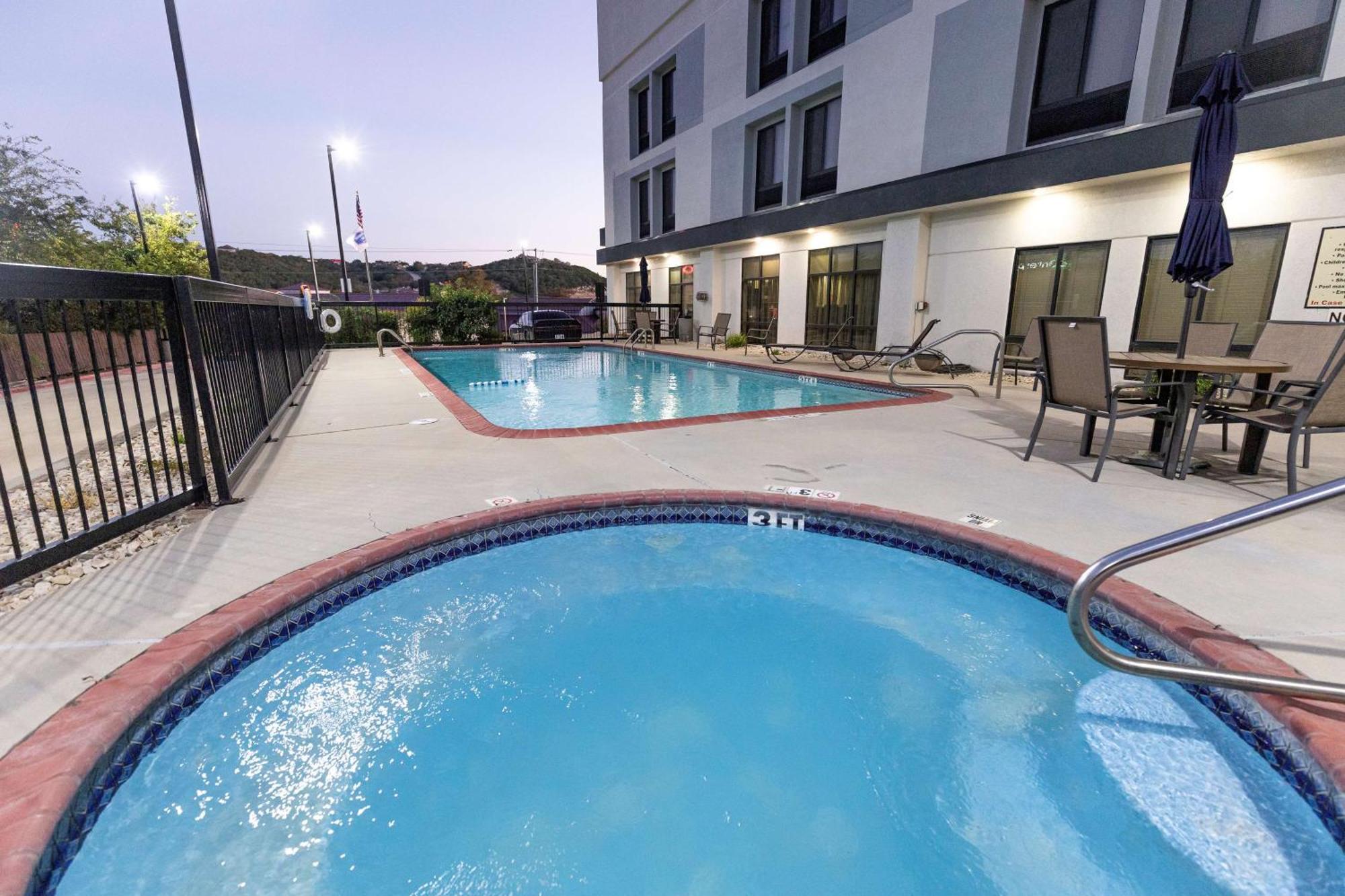 Hampton Inn Kerrville Eksteriør billede